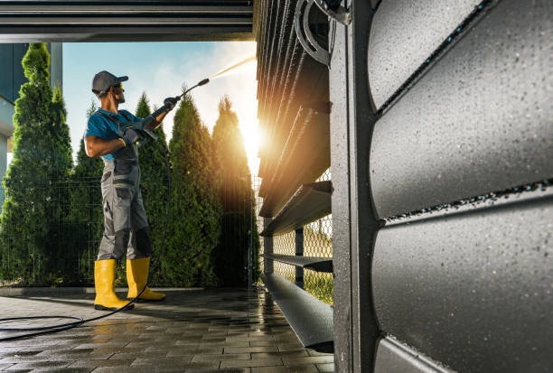 Best Fence Cleaning  in Monessen, PA